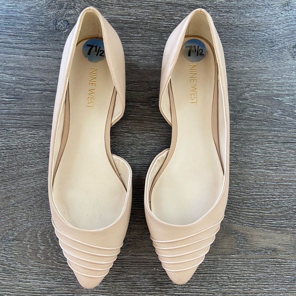 Nine West Women’s Tan Flats